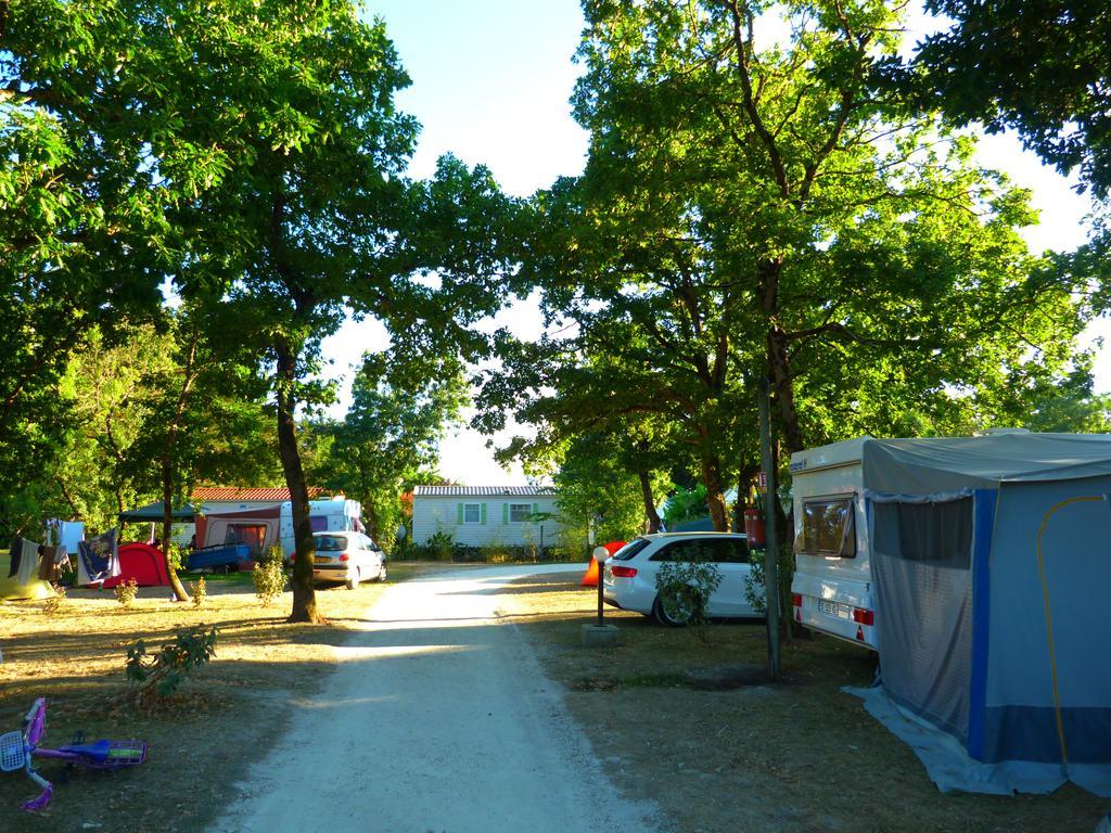Hotel Camping La Maurie Saint-Georges-d'Oleron Exteriér fotografie